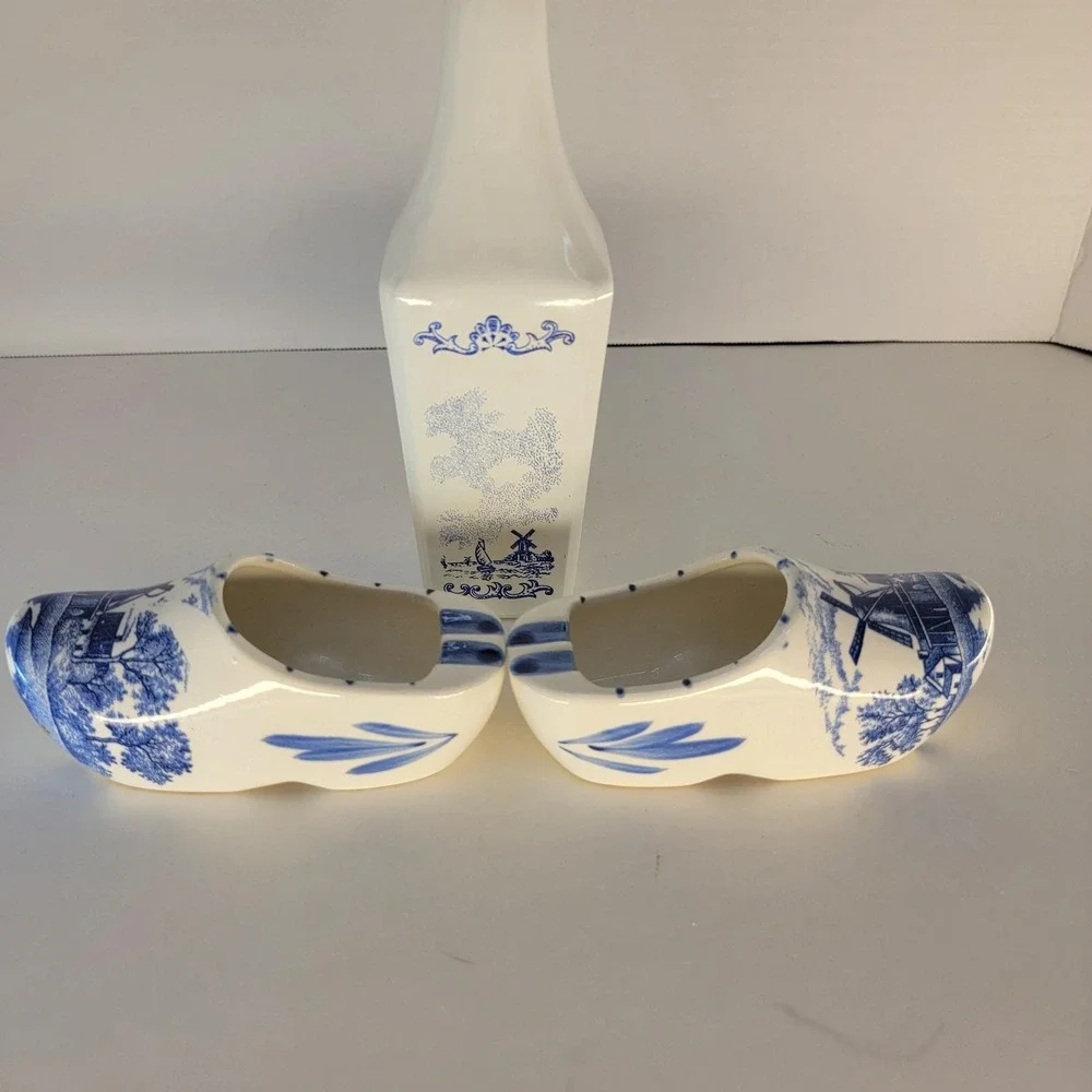 Vintage Delft Blue Windmill Decanter Set Clog Ashtrays Brechner Japan 3 Pc